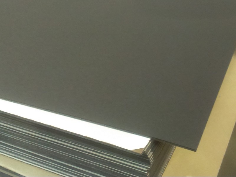 VOLTIS LC 141 (paper-phenolic laminate covered with rubber)