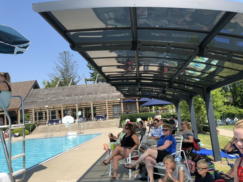 NADSTREŠEK ZA AVTO ARIZONA BREEZE 5000