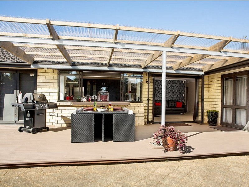 SUNTUF GRECA - corrugated polycarbonate sheets