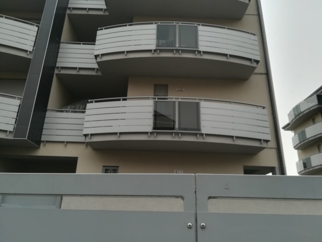 COMPACTA, HPL - EXTERIOR